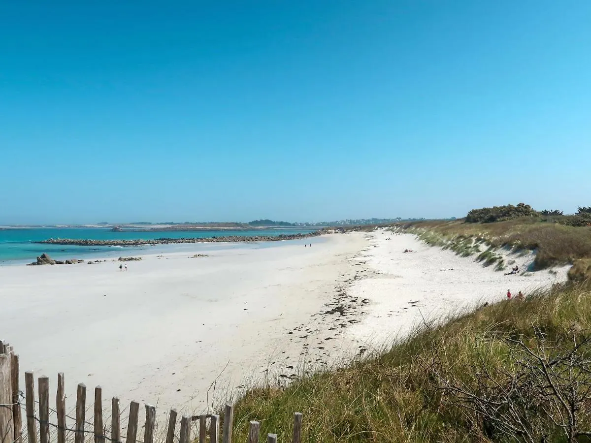 Holiday Home De Beniguet - Sbu106 By Interhome Saint-Pabu